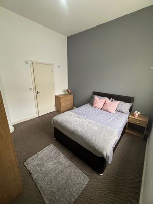 Photo 11- click for photo gallery